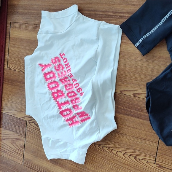 New without tag super hot Brazilian workout tops both tops - Picture 6 of 9